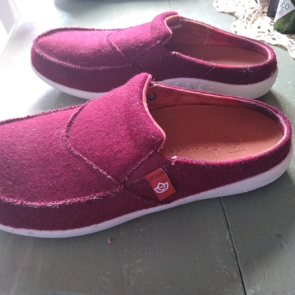 Spenco  burgundy suede mules, size 9